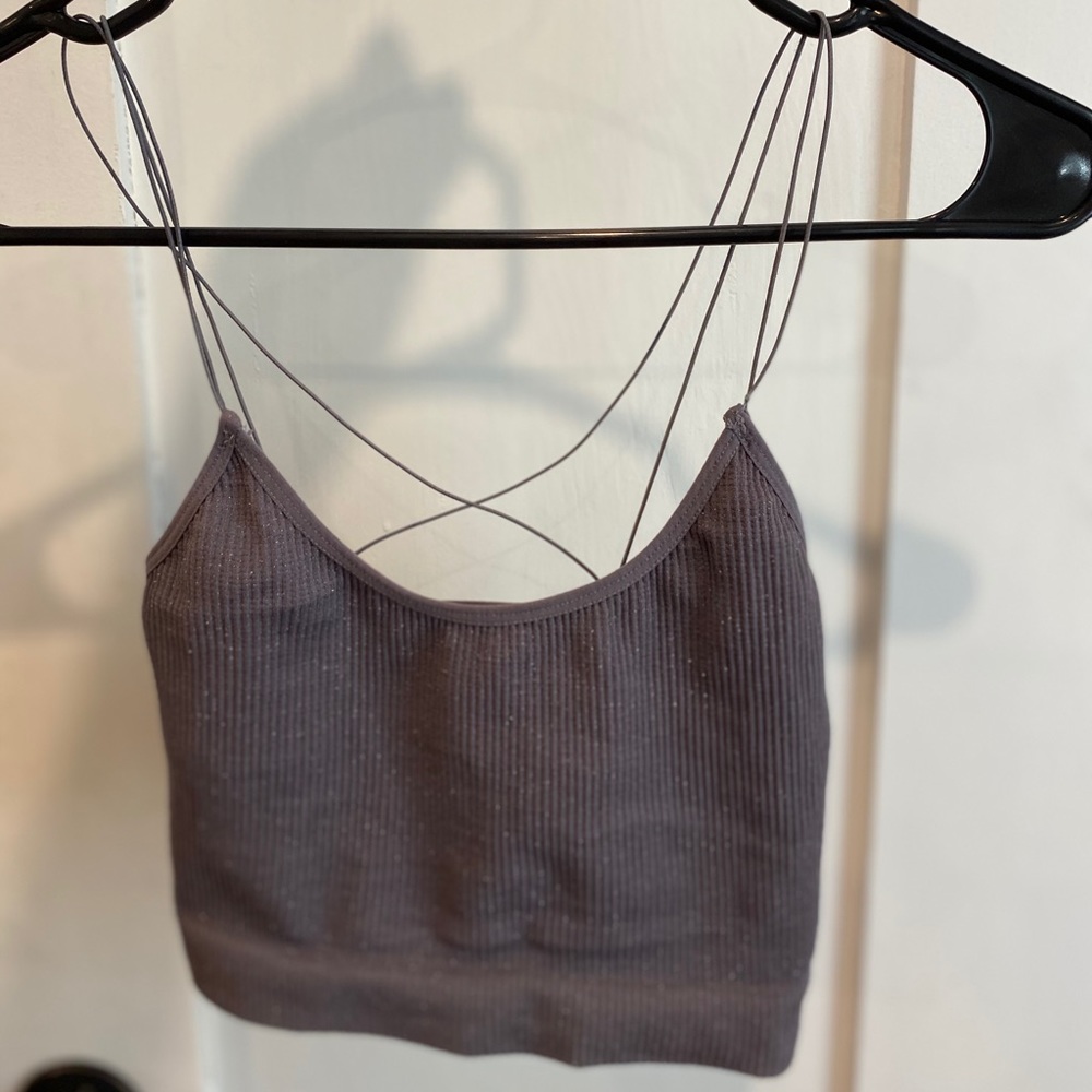 Grey fitted crop top